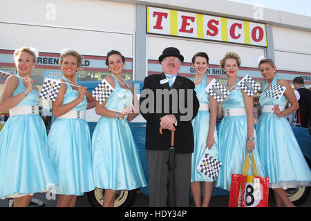 Tesco pop up store Goodwood Revival Banque D'Images