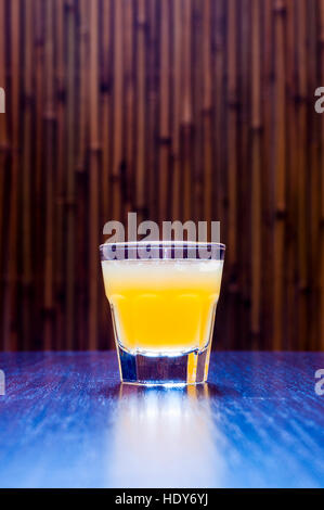 Cocktail Tequila Shot Ceizer Orange Banque D'Images