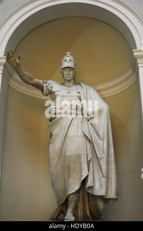 Ferdinand I des Deux-Siciles (1751-1825). Roi des Deux-Siciles. Statue du Roi avec des attributs de la déesse Minerve. Par Antonio Canova (1757-1822), marbre, 1798-1820. Musée Archéologique National, Naples. L'Italie. Banque D'Images