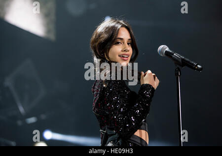 Atlanta, USA. 14Th Dec 2016. Camila Cabello effectuant à la puissance 96.1's iHeart Radio Jingle Ball présentée par Capital One. (B. Crédit : l'accès Photo/Alamy Live News Banque D'Images