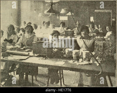 Préparation pour les métiers du commerce de Manhattan ; école de filles, une école de formation professionnelle pour les garçons, l'école professionnelle de Murray Hill, Brooklyn école professionnelle pour les garçons (1916) Banque D'Images