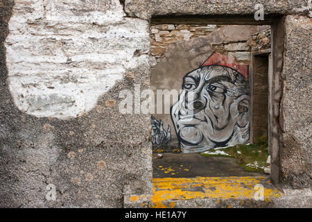 Les graffitis sur les murs de Moine House, Sutherland, Scotland, UK. Banque D'Images