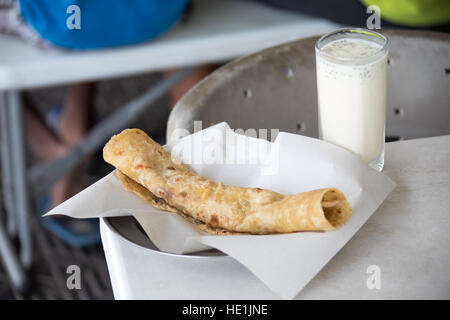 Poisson Roti et Alouda (falooda) dans Mahebourg, Mauritius Banque D'Images