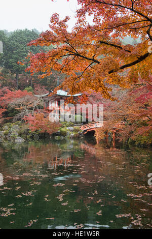 À l'automne classique voir Daigo-ji, Kyoto, Japon Banque D'Images