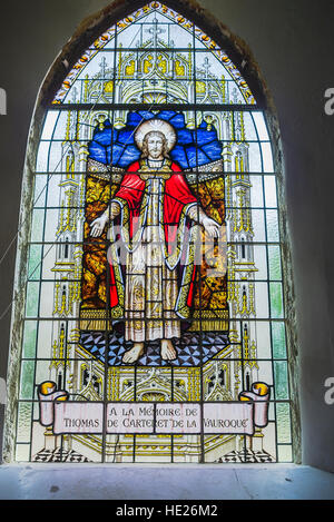 Vitrail dans l'église St Pierre sur Sark dans les îles Channel UK Banque D'Images