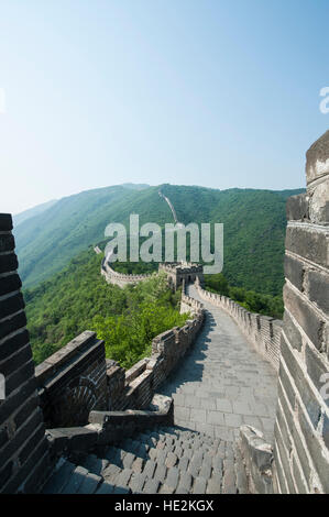 La première section de Mutianyu de la Grande Muraille, Pékin, Chine. Banque D'Images