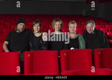 La promotion des nouveaux acteurs ARD/WDR TV film 'Wellness für Paare' à l'Abaton comprend : Bjarne Maedel, Anneke Kim Sarnau, Katharina Marie Schubert, Gabriela Maria Schmeide, Michael Wtterborn Où : Hambourg, Allemagne Quand : 14 Nov 2016 Banque D'Images