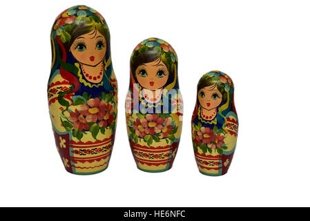 Ou babouchkas Matrioshka dolls sur fond blanc l'Ukrainien Banque D'Images