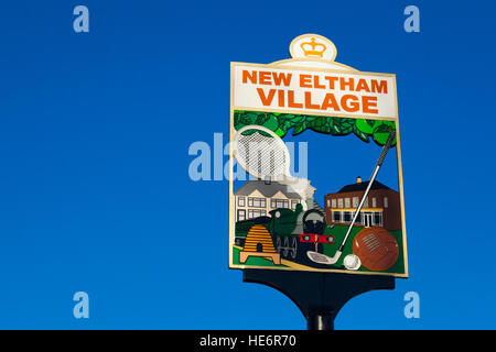 Panneau du Village, New Eltham, une banlieue du sud-est de Londres, Royaume-Uni Banque D'Images