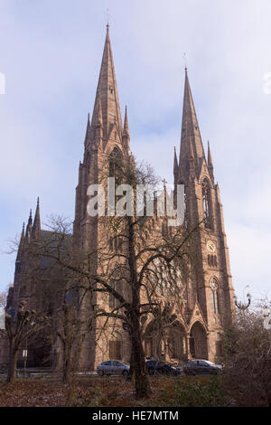 Le néo-gothique Eglise Saint-Paul, Strasbourg Banque D'Images