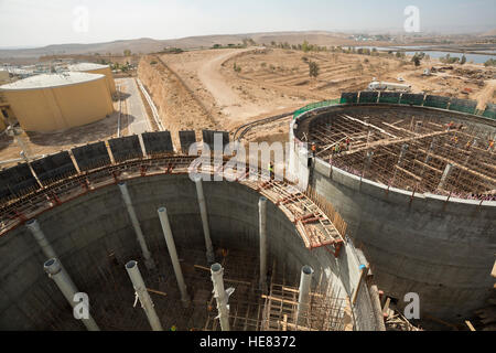 Construction de l'usine de traitement des eaux usées de As-Samra à Aqaba, Jordanie. Banque D'Images