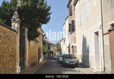 Rue Leontine de Mibielle, une rue latérale, à Eauze, France. Banque D'Images