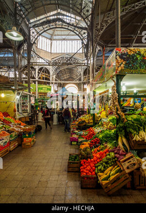 Argentine, Province de Buenos Aires, Ville de Buenos Aires, en vue de l'intérieur du marché de San Telmo. Banque D'Images