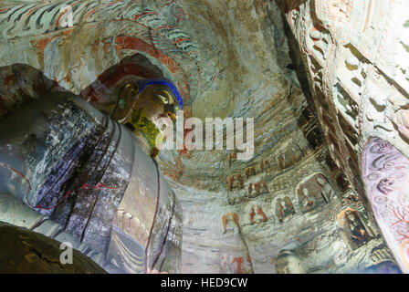 Grottes de Yungang Datong : Cave ; 5 ; assis Bouddha, Shanxi, Chine Banque D'Images