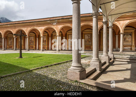 Église St Gervasio et Protasio Baveno Lac Majeur Italie Banque D'Images
