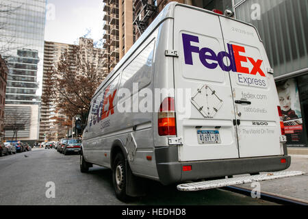 Dans FedEx les rues de Manhattan. Banque D'Images