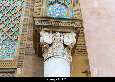 La porte Bab Mansour (1732), Meknès, Maroc Banque D'Images