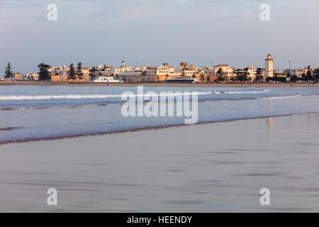 Plage de l'océan Atlantique, Essaouira, Maroc Banque D'Images