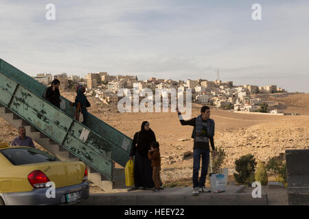 Scène de ville tentaculaire de Zarqa, en Jordanie. Banque D'Images