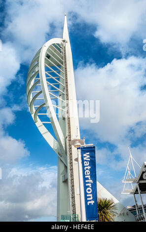 Tour Spinnaker une tour de 170 m (558 pi) de haut à Portsmouth, Angleterre, Royaume-Uni Banque D'Images