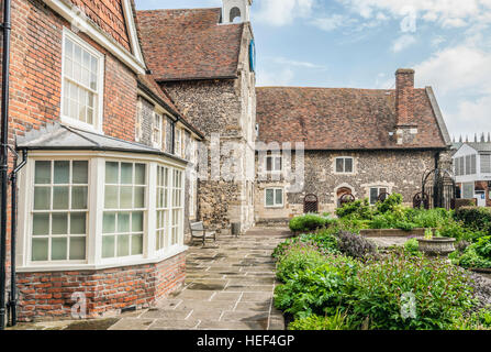 Le Musée de Canterbury est un musée de Stour Street, Canterbury, Kent, Angleterre, racontant l'histoire de la ville. Banque D'Images