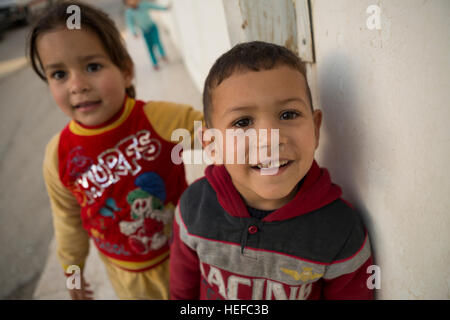 Les enfants à Aqaba, Jordanie. Banque D'Images