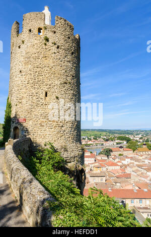 La tour de guet du 16ème siècle de l'hôpital au-dessus de la ville médiévale de Tournon-sur-Rhône, Ardèche, France Banque D'Images