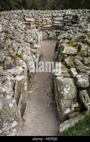 Le passage du nord est grave à Clava Cairns dans l'Ecosse. Banque D'Images