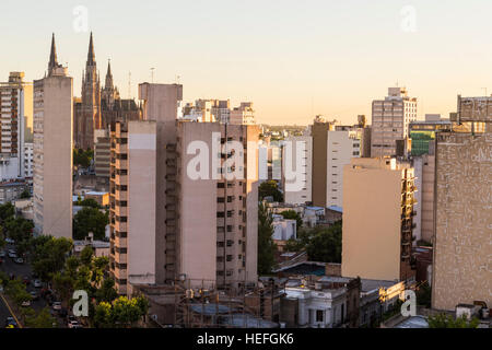 La Plata, Buenos Aires, Argentine ville Cathédrale avec sur l'arrière-plan Banque D'Images