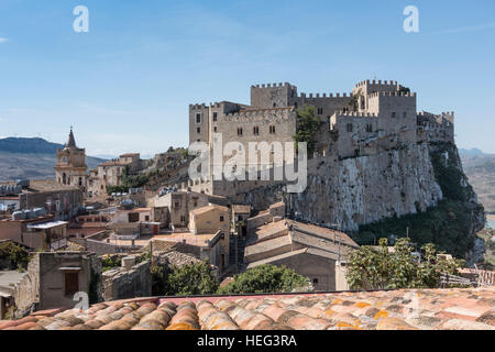 Castello di Caccamo, Caccamo, Sicile, Italie Banque D'Images