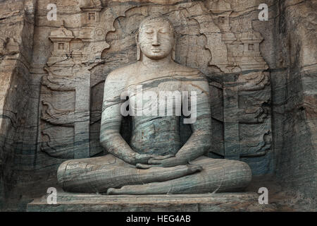 Bouddha assis, Gal Vihara, ville sacrée, Polonnaruwa, Sri Lanka, Banque D'Images