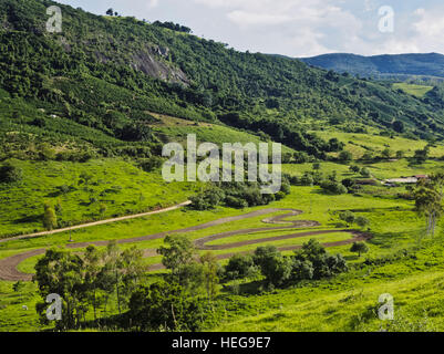 Le Brésil, l'État de Minas Gerais, Heliodora, paysage de montagne. Banque D'Images