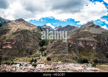 Pisac, ruines Incas dans les Andes péruviennes à Cuzco au Pérou Banque D'Images