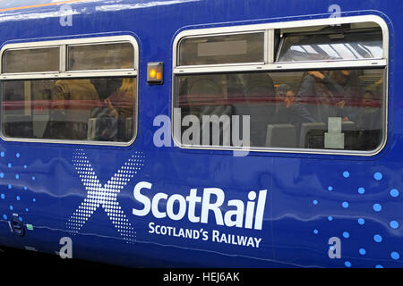 Scotrail Abellio train,pétition à ramener dans la propriété d'etat,après un mauvais service Banque D'Images