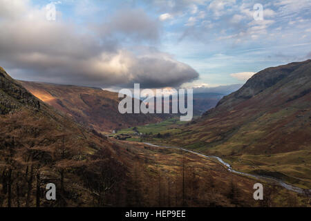 Vallée de seathwaite Seathwaite tomba, Cumbria Banque D'Images