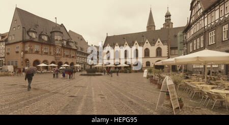 La place du marché de Goslar, Basse-Saxe, Allemagne. Banque D'Images