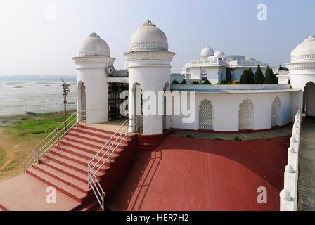 Melagarh : château d'eau étang de Neermahal Rudra Sagar, Tripura, Inde Banque D'Images