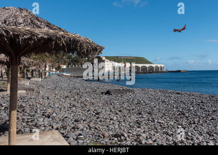 Santa Cruz, Madère, un village de pêcheurs tout près de l'aéroport Banque D'Images