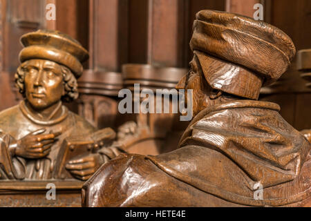 Stalles du choeur avec bustes sculptés, Ulm, Ulm intérieur, Bade-Wurtemberg, Allemagne, Europe Banque D'Images
