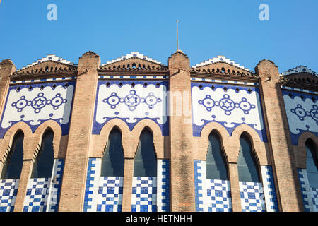 L'arène de tauromachie arena, connu sous le nom de la monumentale, de Barcelone, Catalogne, Espagne. Banque D'Images