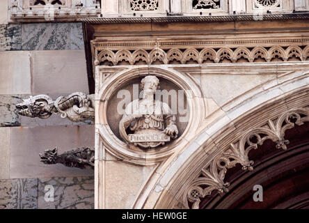 L'Italie, Lombardie, Monza, Duomo. Détail façade Banque D'Images