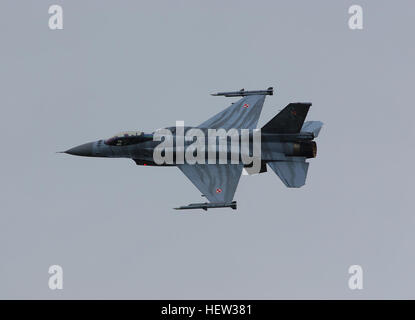 Bloc polonais 52 F-16 Solo Display Banque D'Images