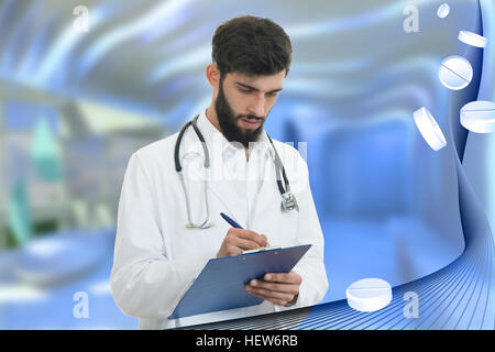 Inquiet jeune médecin avec un trombone avec barbe holding pills en arrière-plan. Banque D'Images