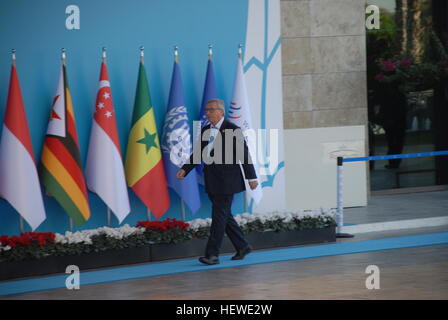 Le Président de la Commission européenne, Jean-Claude Juncker comme il arrive officiellement pour le Sommet du G20. Banque D'Images