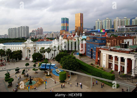 La Fenêtre du Monde est un parc à thème situé dans la partie ouest de la ville de Shenzhen dans la République populaire de Chine. Il a environ 130 reproductions de certains des plus célèbres attractions touristiques dans le monde coincé dans 48 hectares Banque D'Images