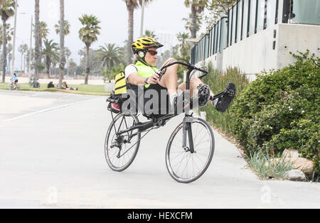 Vélo couché, incliné, location, équitation, sur, Venice Beach, Santa Monica, Los Angeles, L.A., Californie,USA,United States of America, Banque D'Images