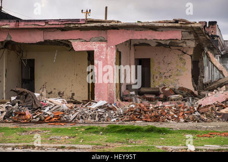 Les dommages structuraux causés à des appartements et des bâtiments par l'ouragan Mathew, Baracoa, Cuba Banque D'Images