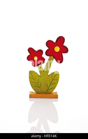 Fleurs en bois rouge, décoration de printemps Banque D'Images