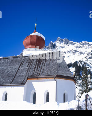 L'église de Stuben près de Lech et St Anton Arlberg Autriche Banque D'Images