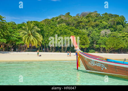 Bu Bu Island Beach, province de Krabi, Thaïlande Banque D'Images